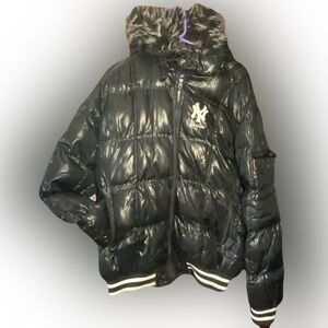 MLB NY Yankees hooded puffer jacket cold weather size L
